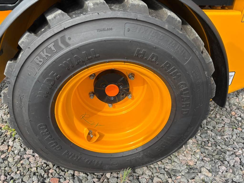 JCB 403 Mini yükleyiciler