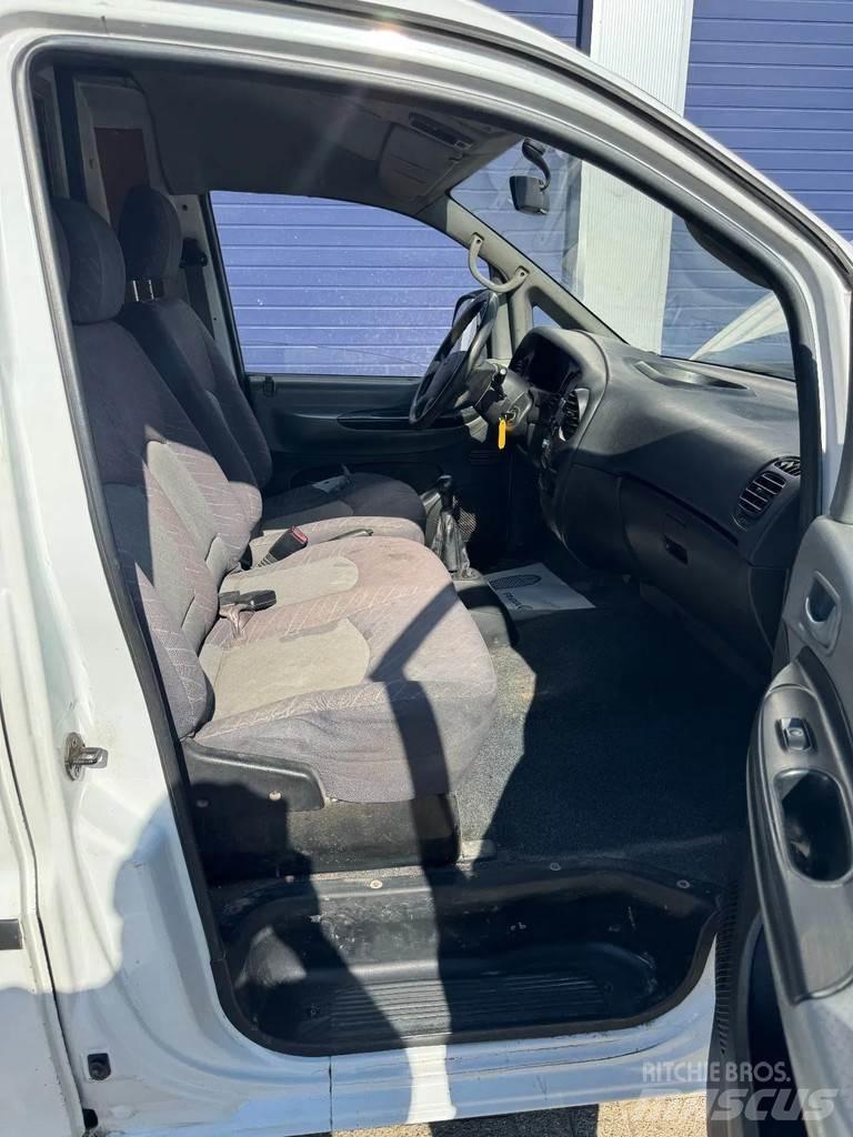 Hyundai H200 Kapali kasa kamyonetler