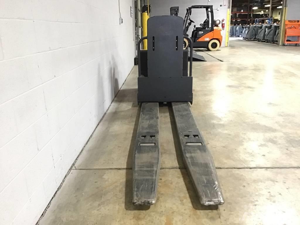 Raymond 8510 Transpaletler