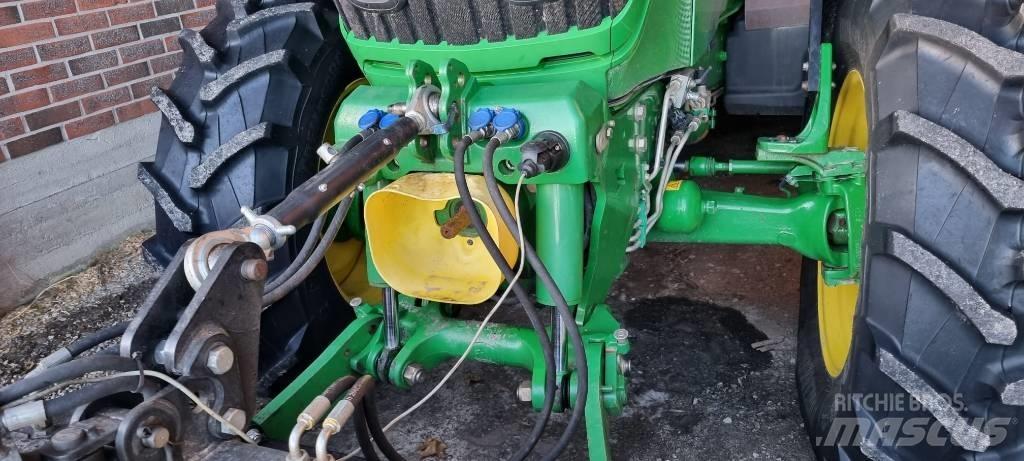 John Deere 6125 R Traktörler