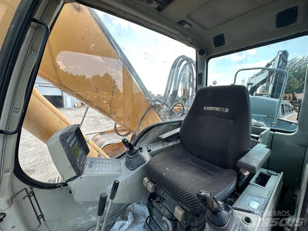 Liebherr R 924 C Paletli ekskavatörler