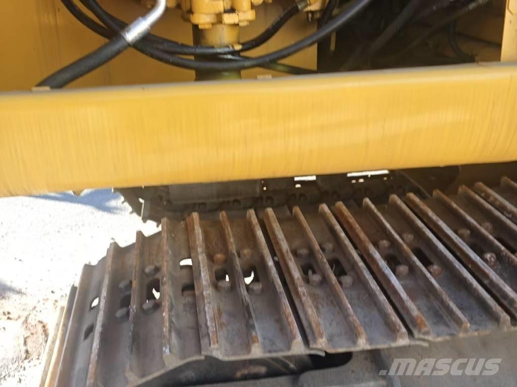 CAT 320 C L Paletli ekskavatörler