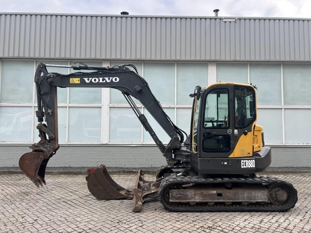 Volvo ECR 88 D    2016 Midi ekskavatörler 7 - 12 t