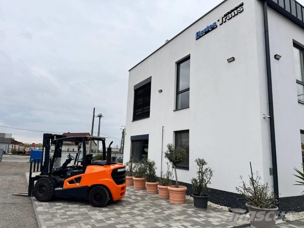 Doosan D 50,  130üó!!! 5t Dizel forkliftler