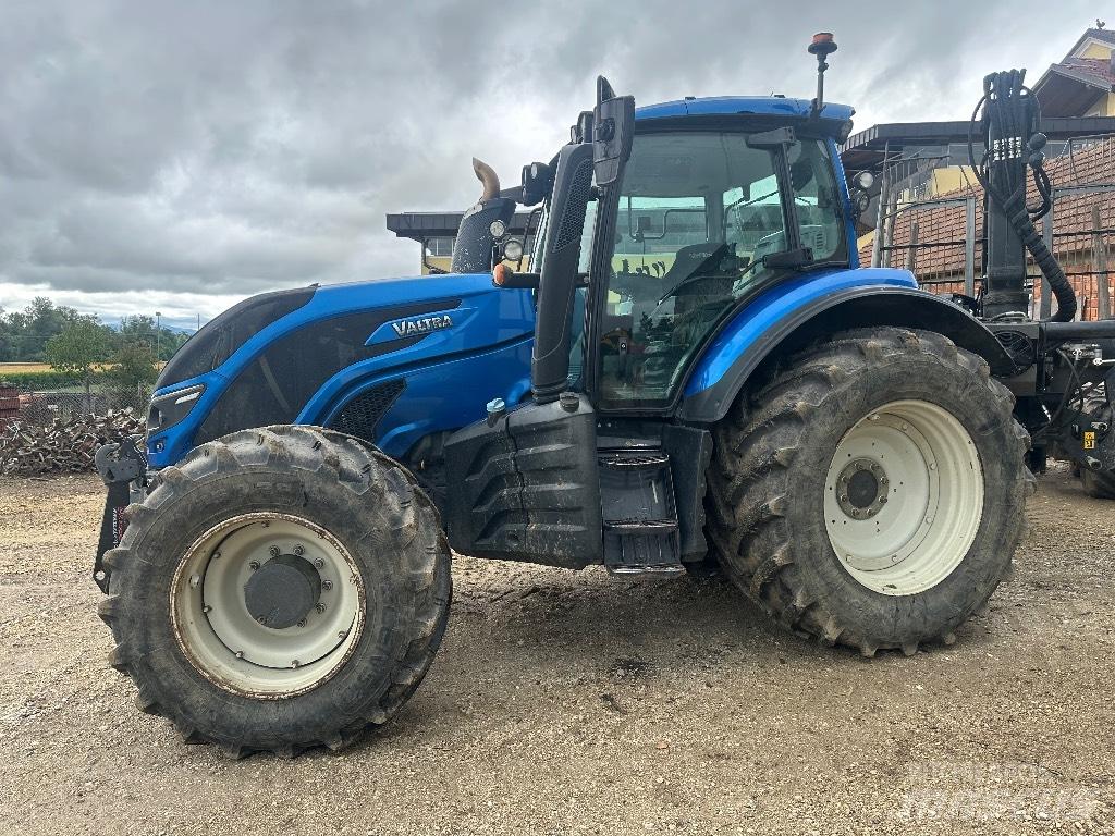 Valtra T 174 E Traktörler