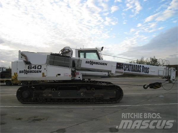 SENNEBOGEN 630 RHD Paletli vinçler