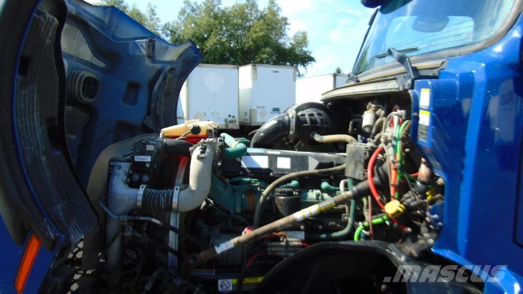 Volvo VNX 300 Diger kamyonlar