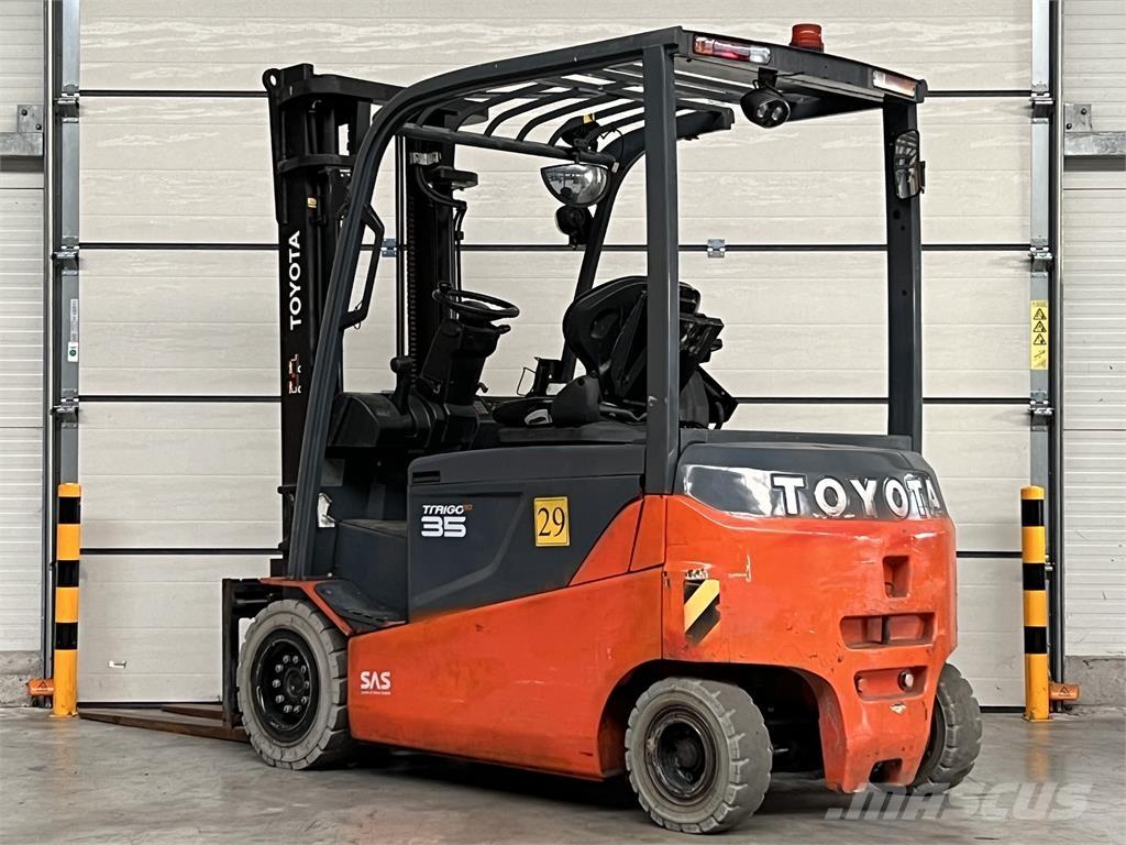 Toyota 8FBMT35 Elektrikli forkliftler