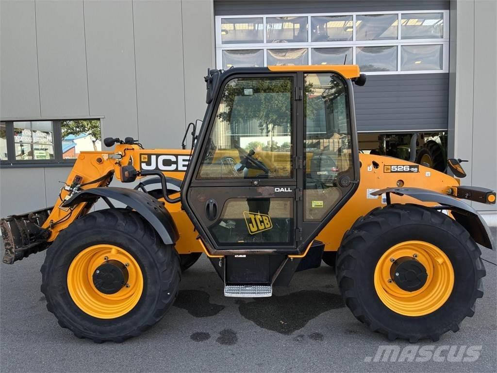 JCB 526-56 Tarimsal teleskopik yükleyiciler