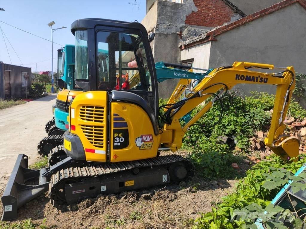 Komatsu PC 30 MR Mini ekskavatörler, 7 tona dek