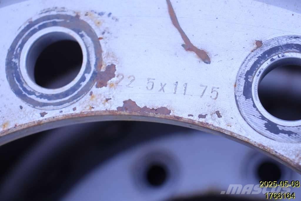  Fälg Volvo Stål Lastikler