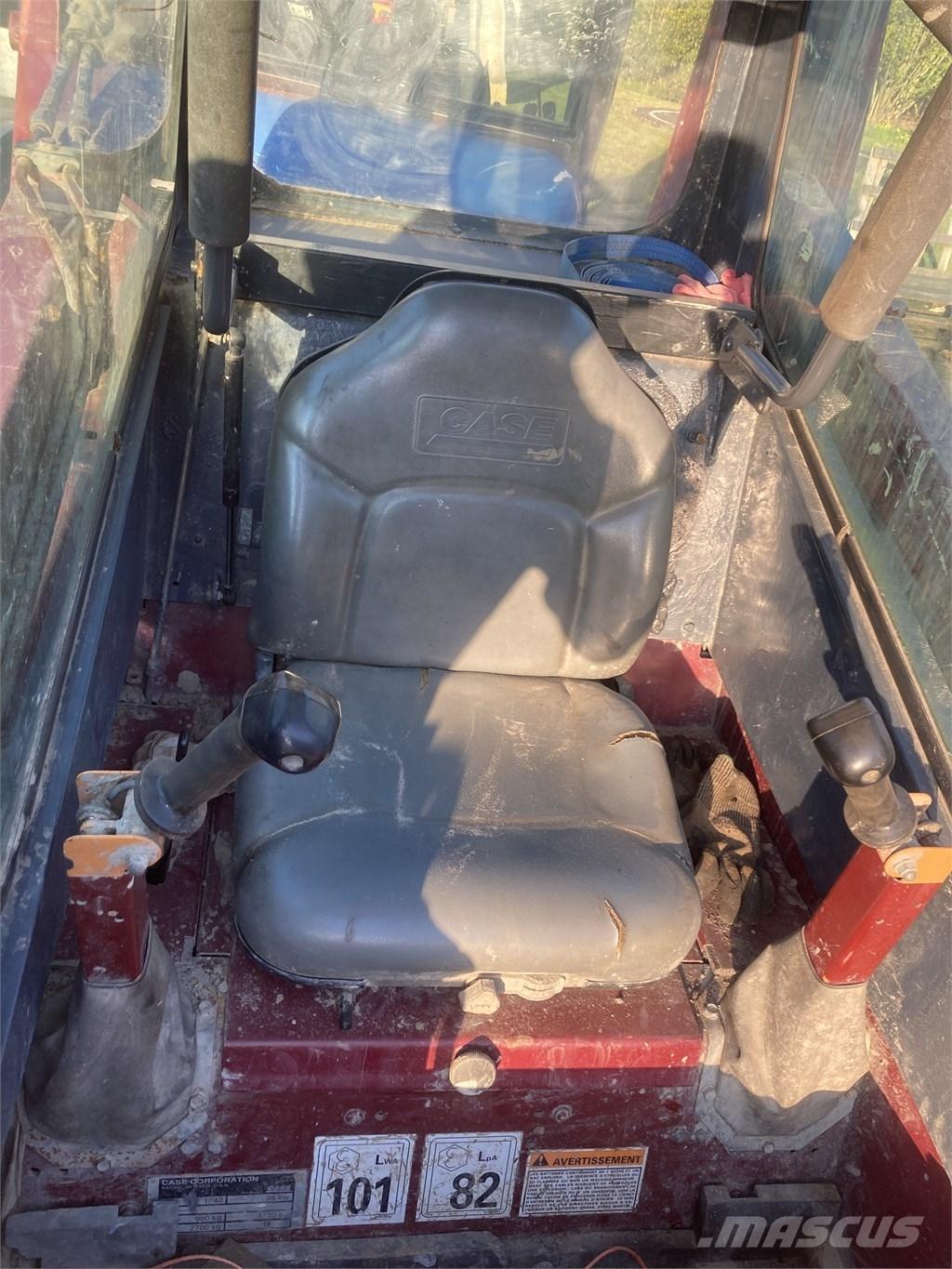 CASE 1840 Skid steer loderler