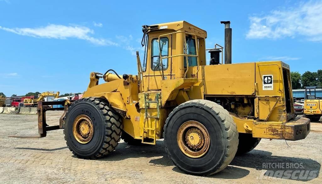 CAT 966 D Tekerlekli yükleyiciler