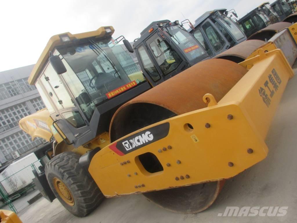 XCMG XS 263 J Tek tamburlu silindirler