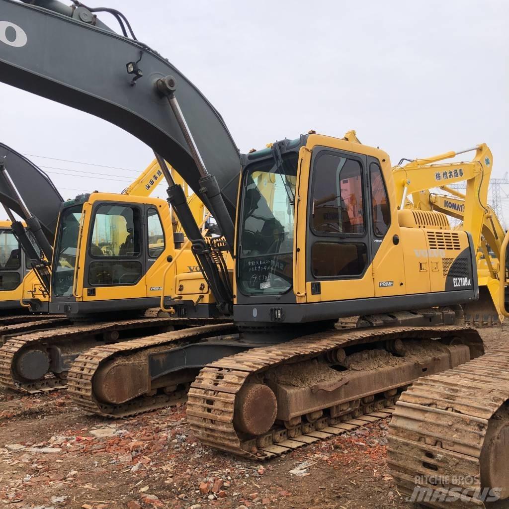 Volvo EC210B Paletli ekskavatörler