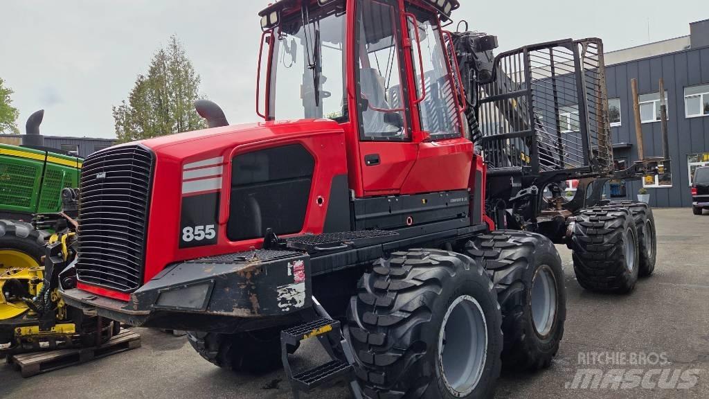 Komatsu 855 Tomruk yükleyici traktörler