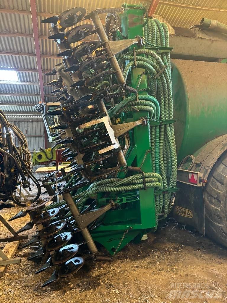Samson TD 12 Sivi gübre ve ilaç tankerleri