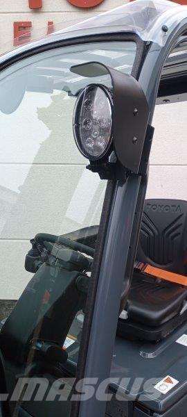 Toyota 8FBM18T Elektrikli forkliftler