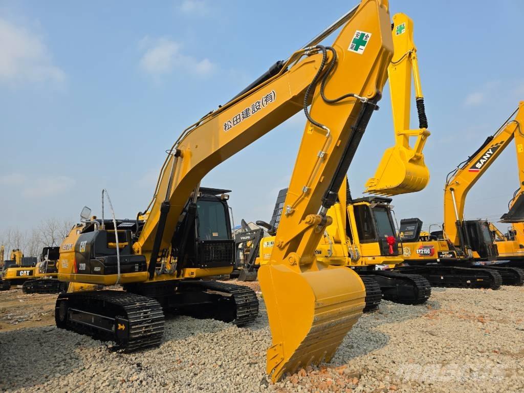 CAT 320D Paletli ekskavatörler