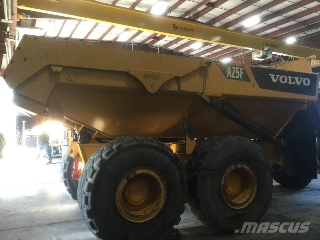 Volvo A 25 F Belden kirma kaya kamyonu