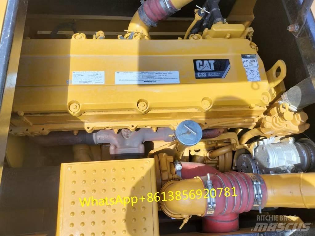 CAT 349 D Paletli ekskavatörler