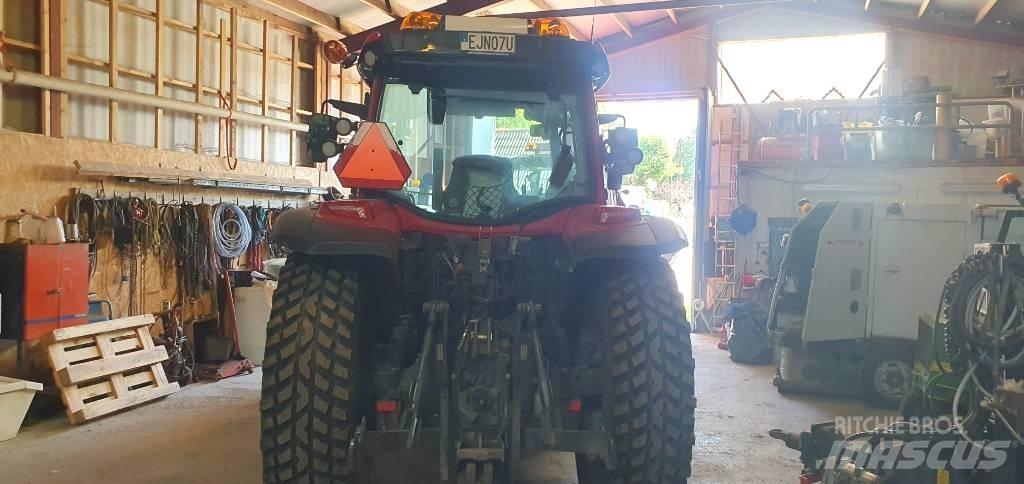 Valtra G125 Active Traktörler