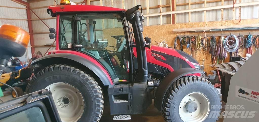 Valtra G125 Active Traktörler