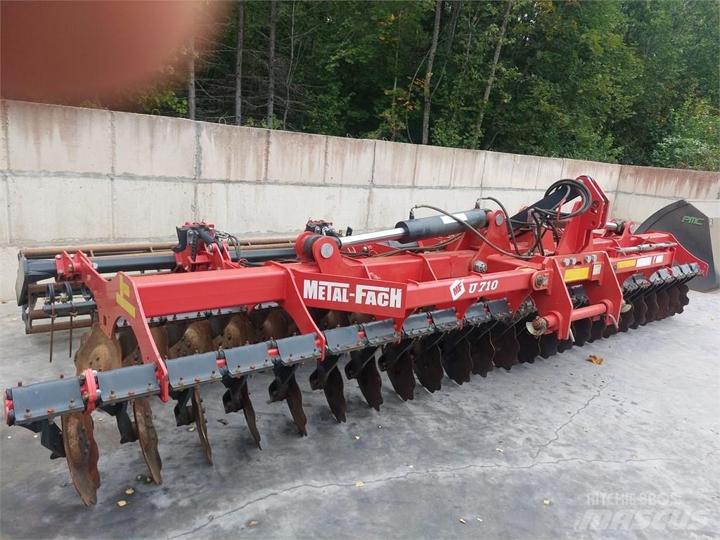 Metal-Fach U710 Üniversal ekim makinasi