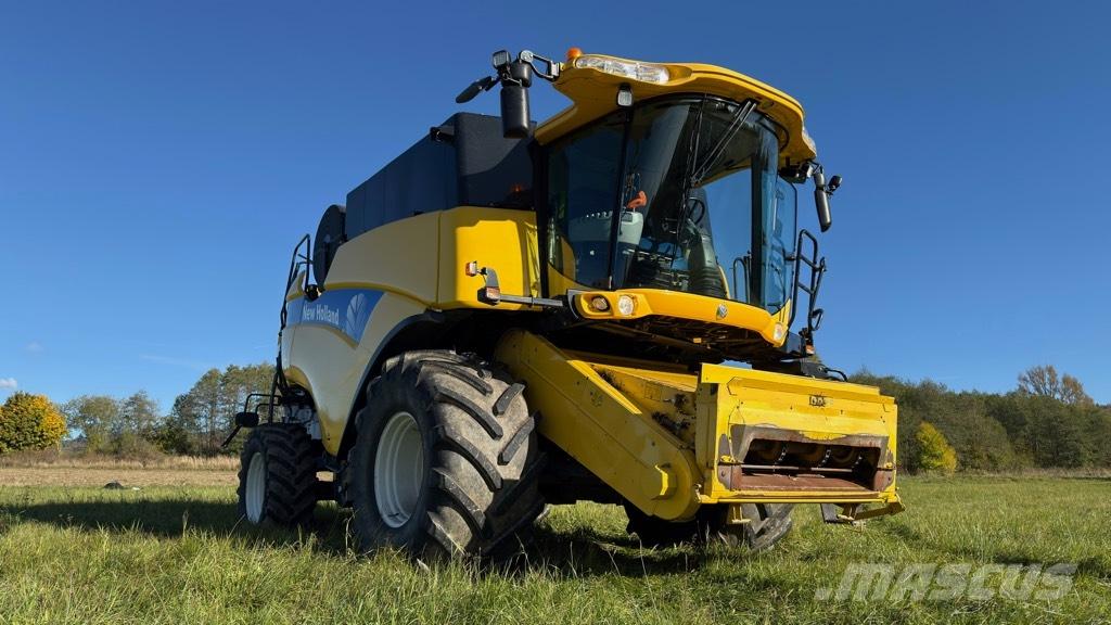 New Holland CX 8080 Biçerdöverler
