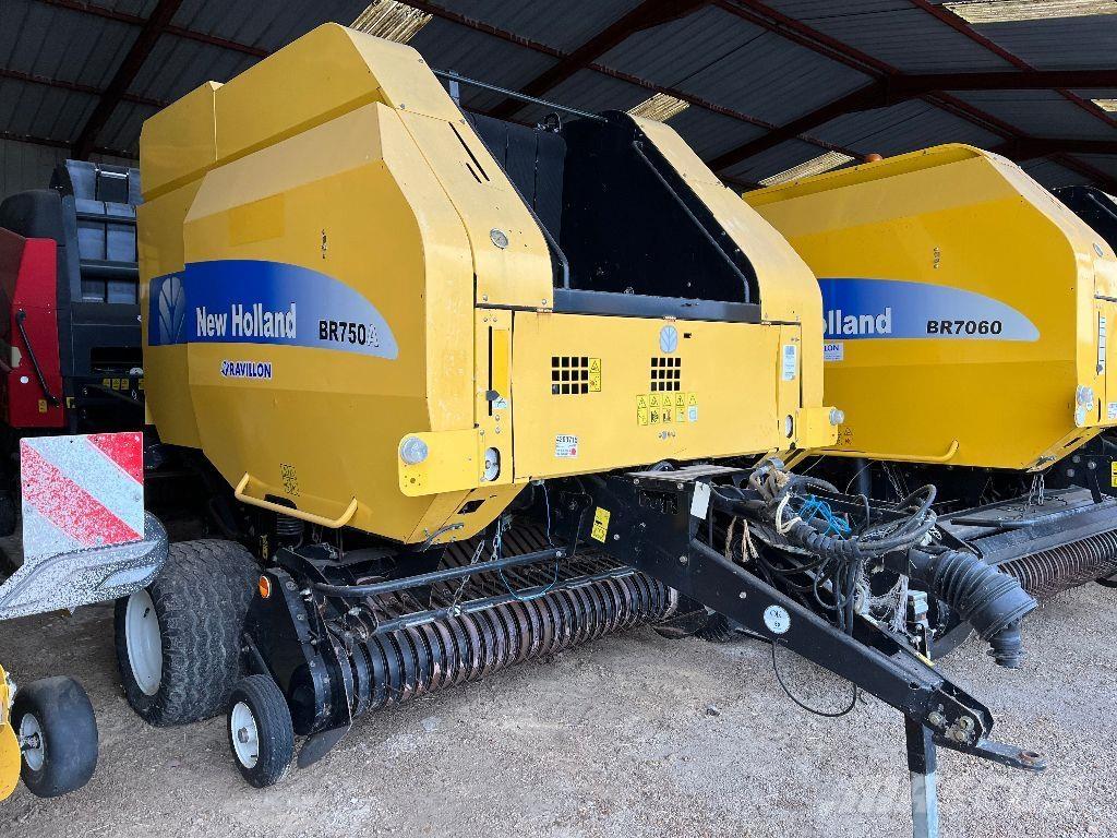 New Holland BR750A Rulo balya makinalari