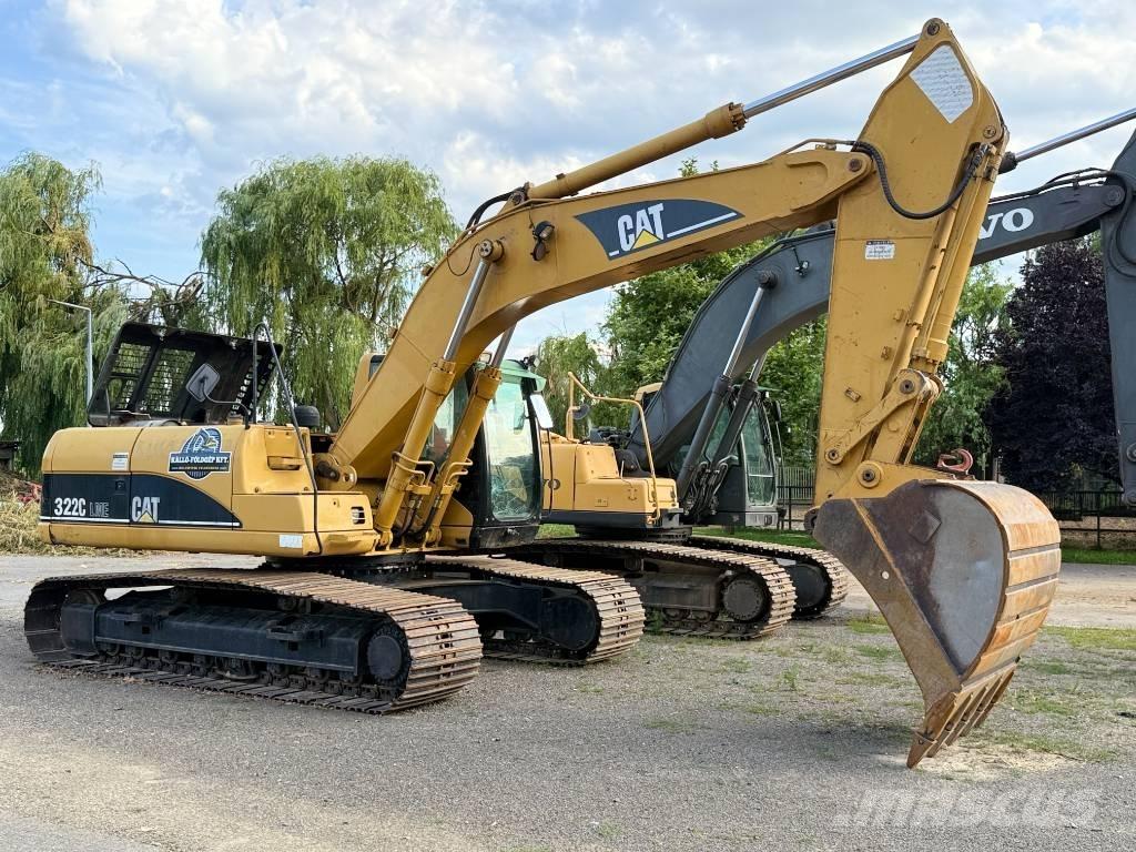 CAT 322 CL Paletli ekskavatörler