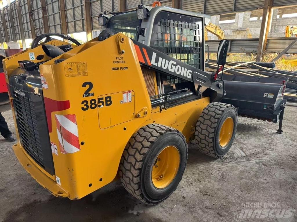 LiuGong 385 B Skid steer loderler