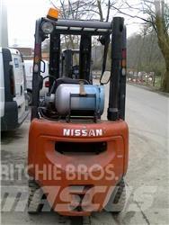 Nissan PD01A18PQ LPG'li forkliftler