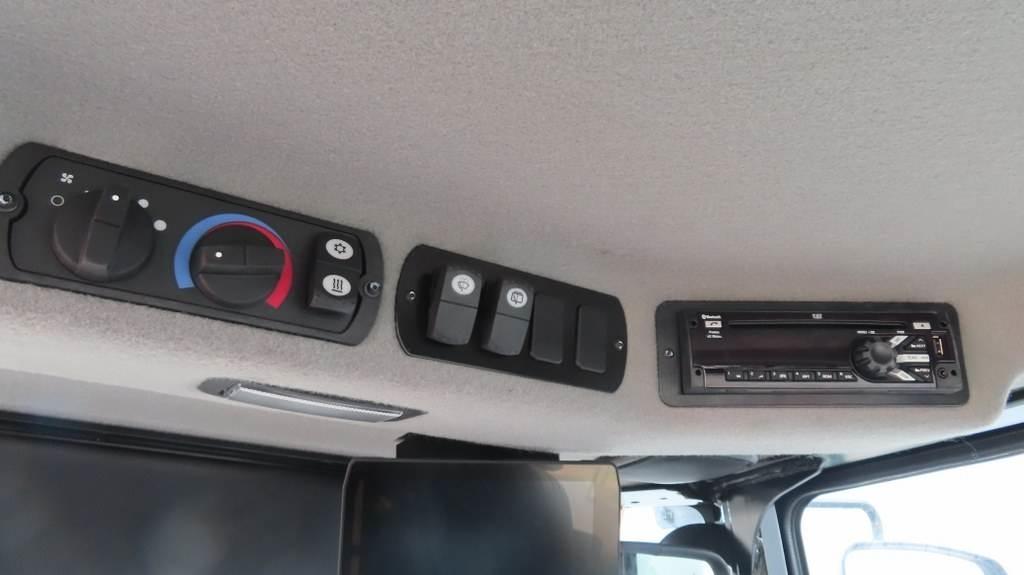 CAT CS66B Tek tamburlu silindirler
