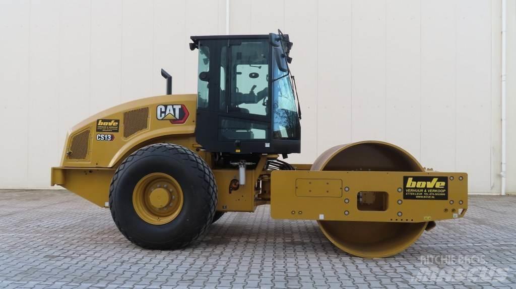 CAT CS66B Tek tamburlu silindirler