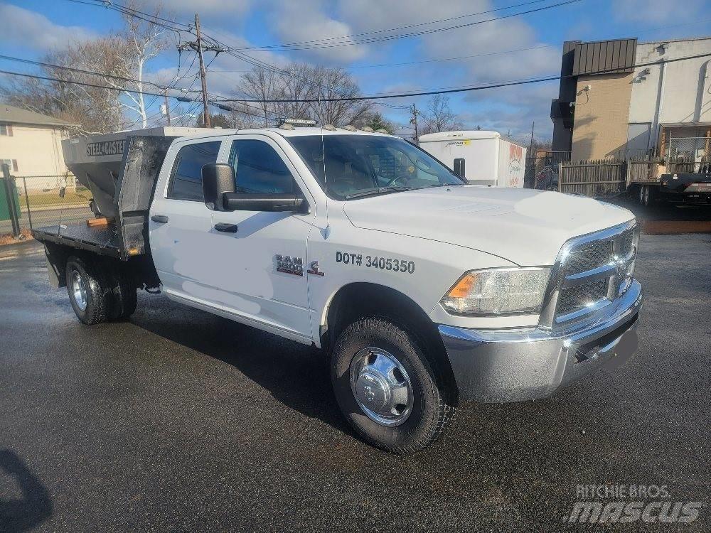 Dodge Ram 3500 Flatbed kamyonlar