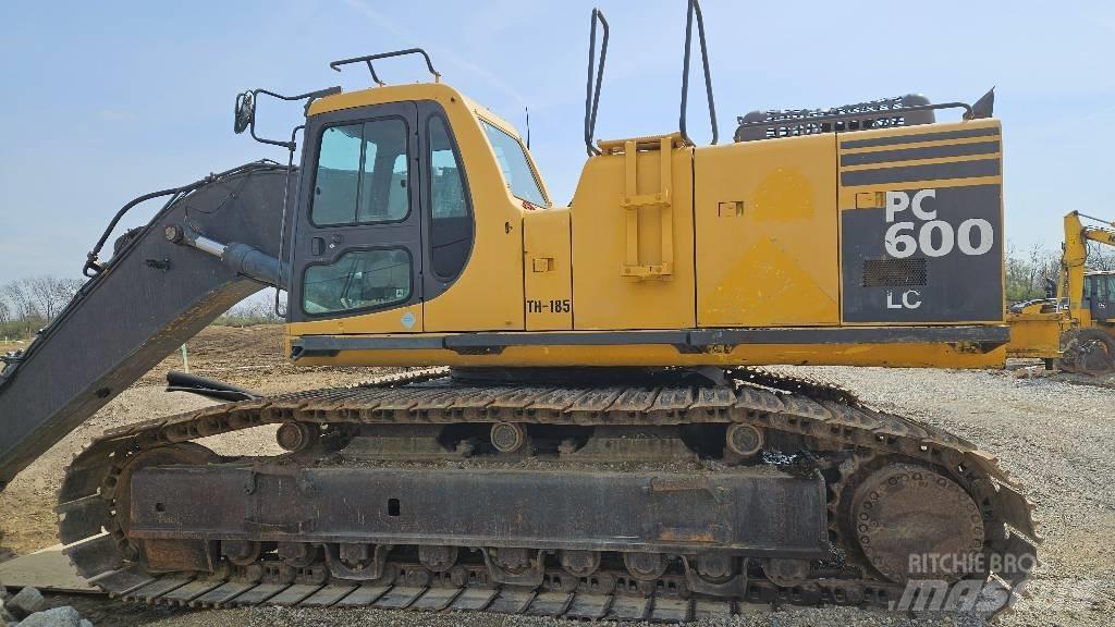 Komatsu PC600 LC-6 Paletli ekskavatörler