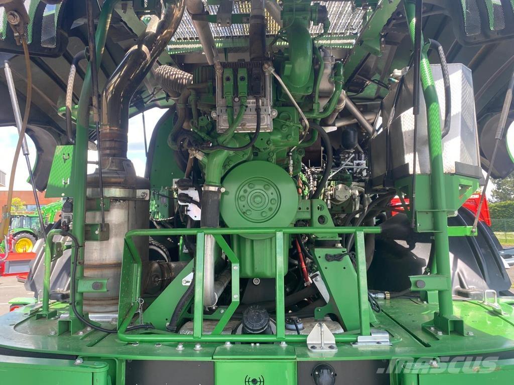 John Deere 8200 Silaj makinasi