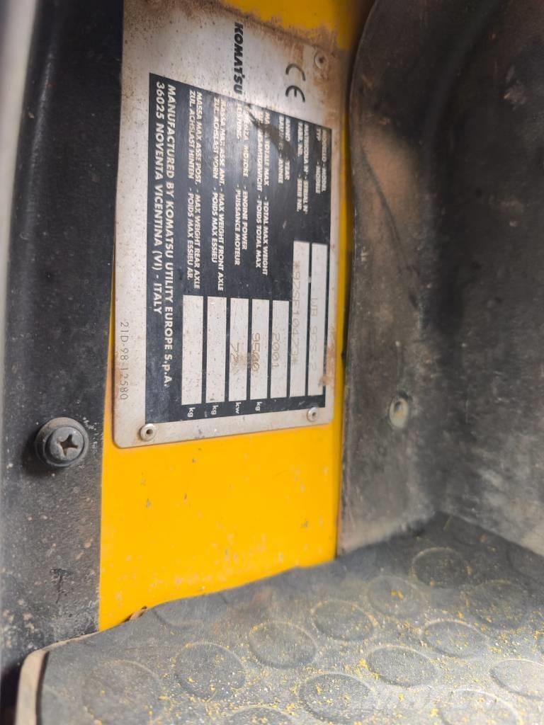 Komatsu WB 97 S-2 Kazıcı yükleyiciler - beko loder