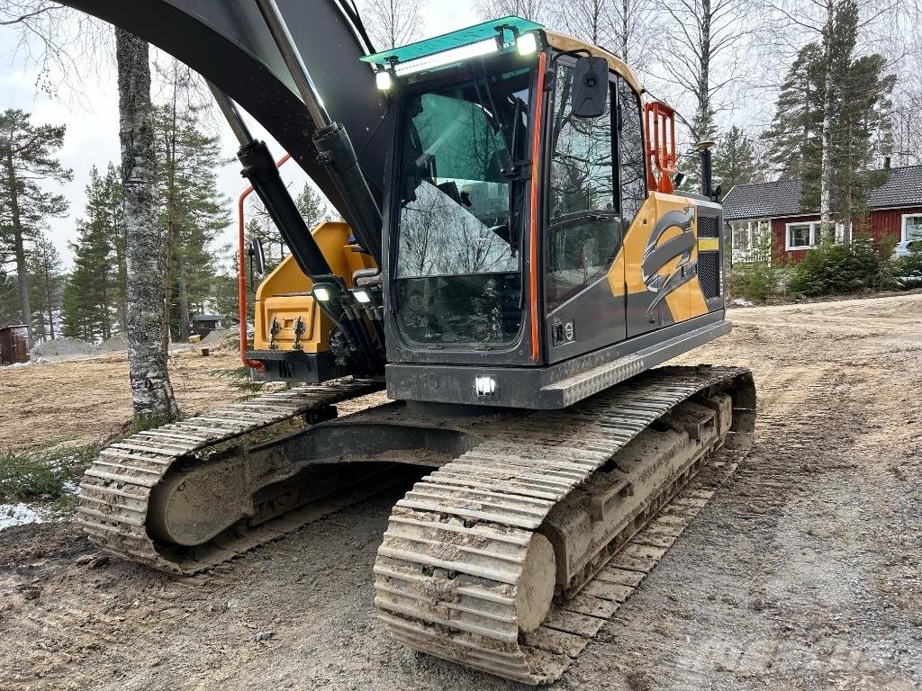 Volvo EC 220 EL Paletli ekskavatörler