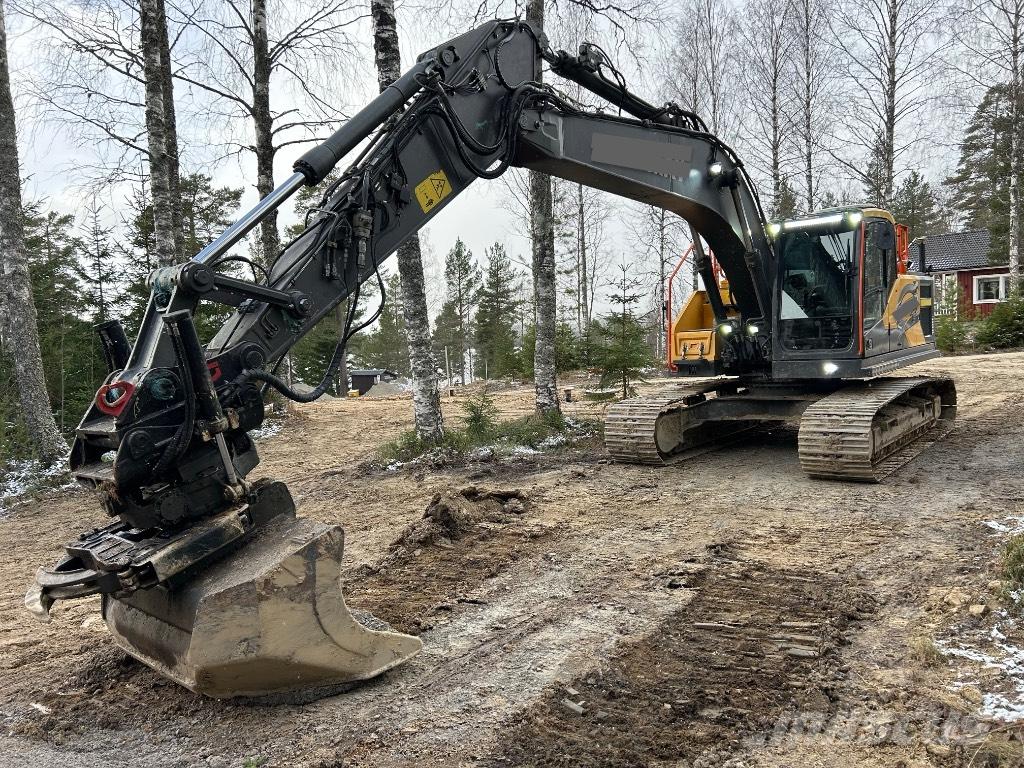 Volvo EC 220 EL Paletli ekskavatörler
