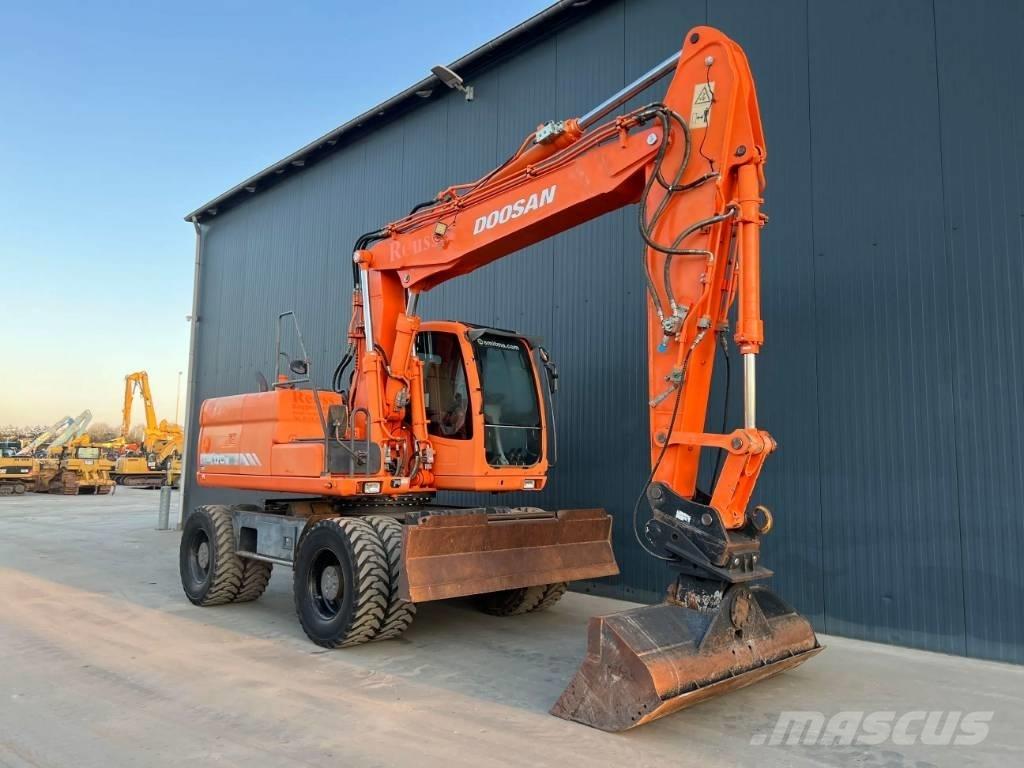 Doosan DX170W Lastik tekerli ekskavatörler