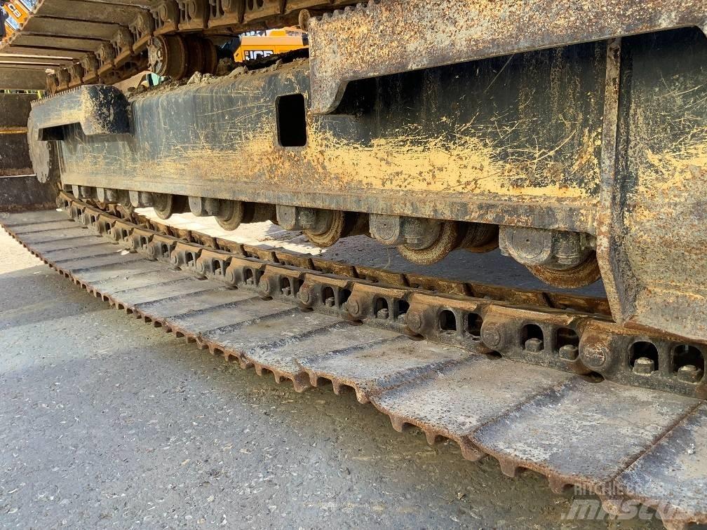 JCB 140X LC Paletli ekskavatörler