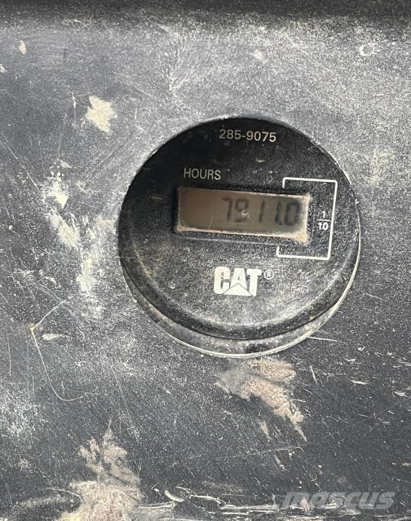 CAT 305 C CR Mini ekskavatörler, 7 tona dek