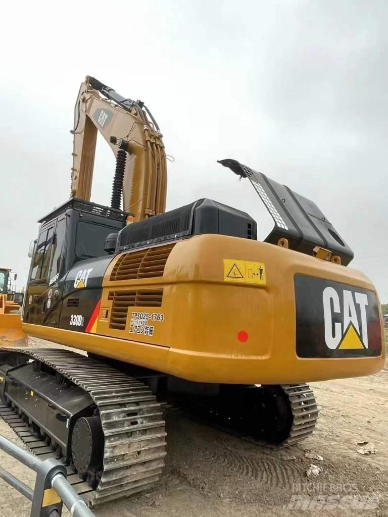 CAT 330 D L Paletli ekskavatörler