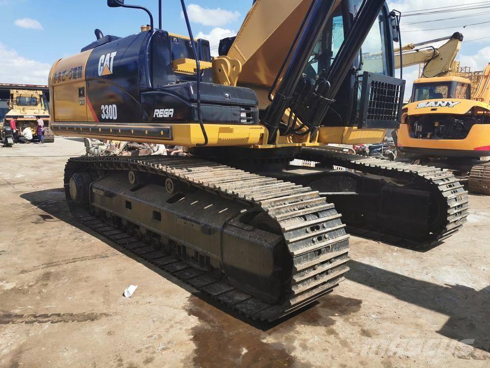 CAT 330DL Paletli ekskavatörler