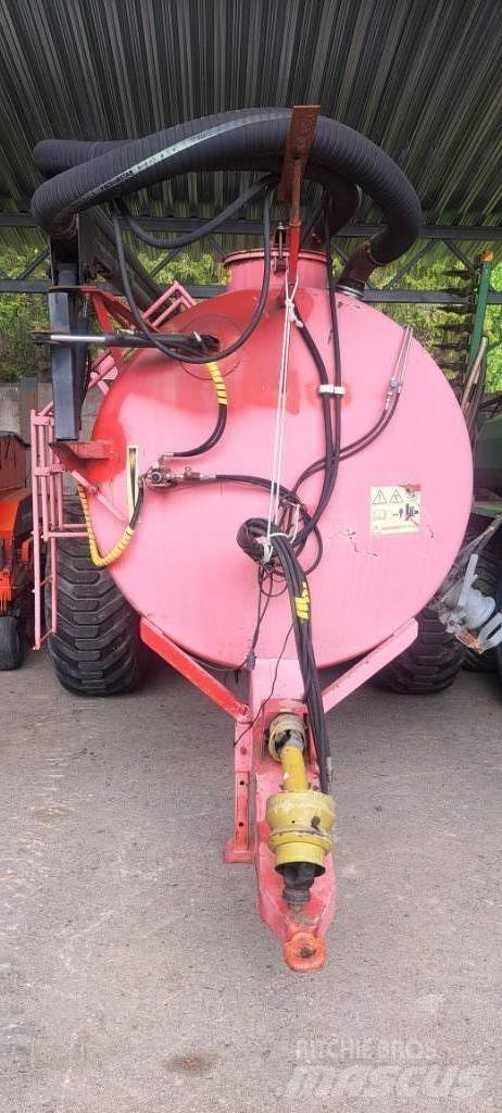 Livakka 12,5 m3+PK Sivi gübre ve ilaç tankerleri