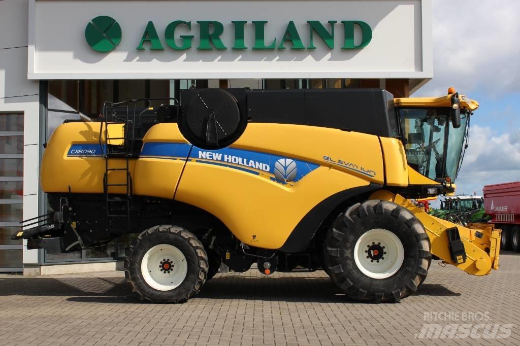 New Holland CX 8090 Biçerdöverler