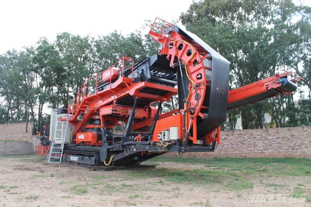 Sandvik UH450E Gezer kırıcılar