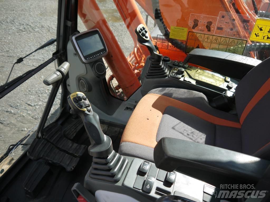 Doosan DX 225 LC-3 Paletli ekskavatörler